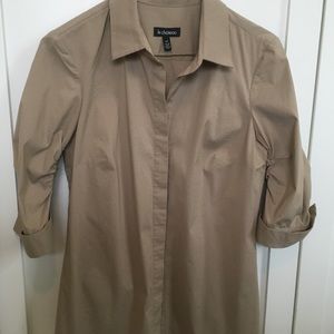 Women’s tan blouse